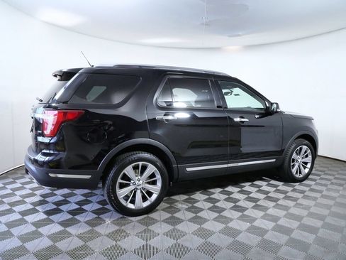 Used 2018 Ford Explorer Limited AWD/4WD image 8