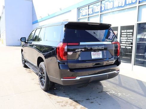 New 2026 GMC Yukon XL Elevation w/ Elevation Premium Package AWD/4WD image 8