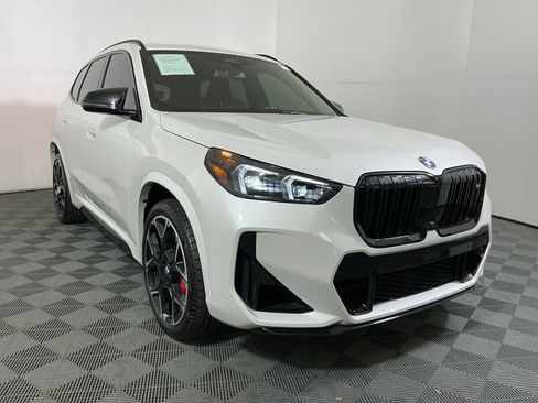 Certified 2025 BMW X1 M35i w/ Premium Package AWD/4WD image 4