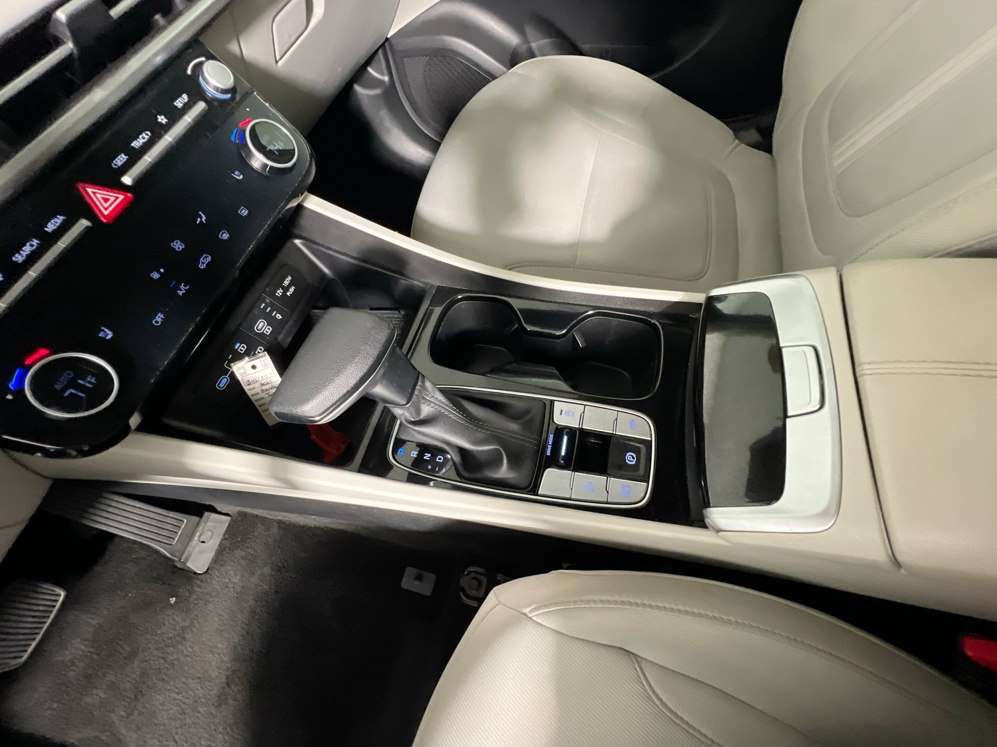 Used 2025 Hyundai Tucson SEL FWD image 25