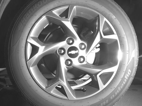 Used 2025 Chevrolet Trax LT FWD image 14