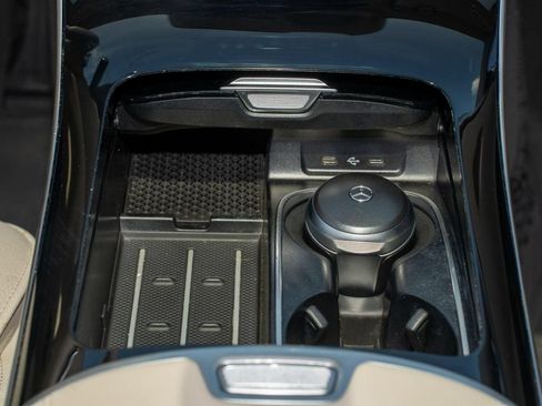 Used 2022 Mercedes-Benz S 500 4MATIC image 24