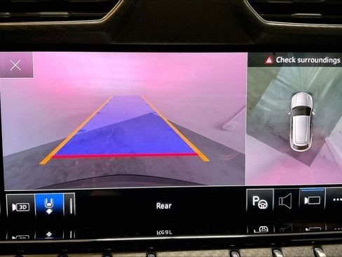 Used 2022 Lamborghini Urus image 25