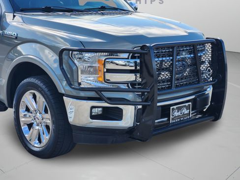 Used 2019 Ford F150 Lariat AWD/4WD image 32