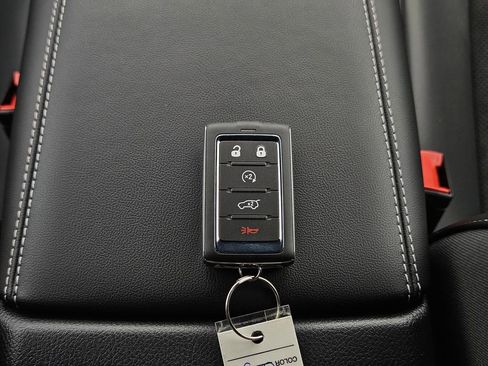 New 2026 Jeep Grand Cherokee Altitude image 32