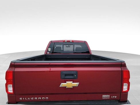 Used 2018 Chevrolet Silverado 1500 LTZ w/ Sport Package AWD/4WD image 14