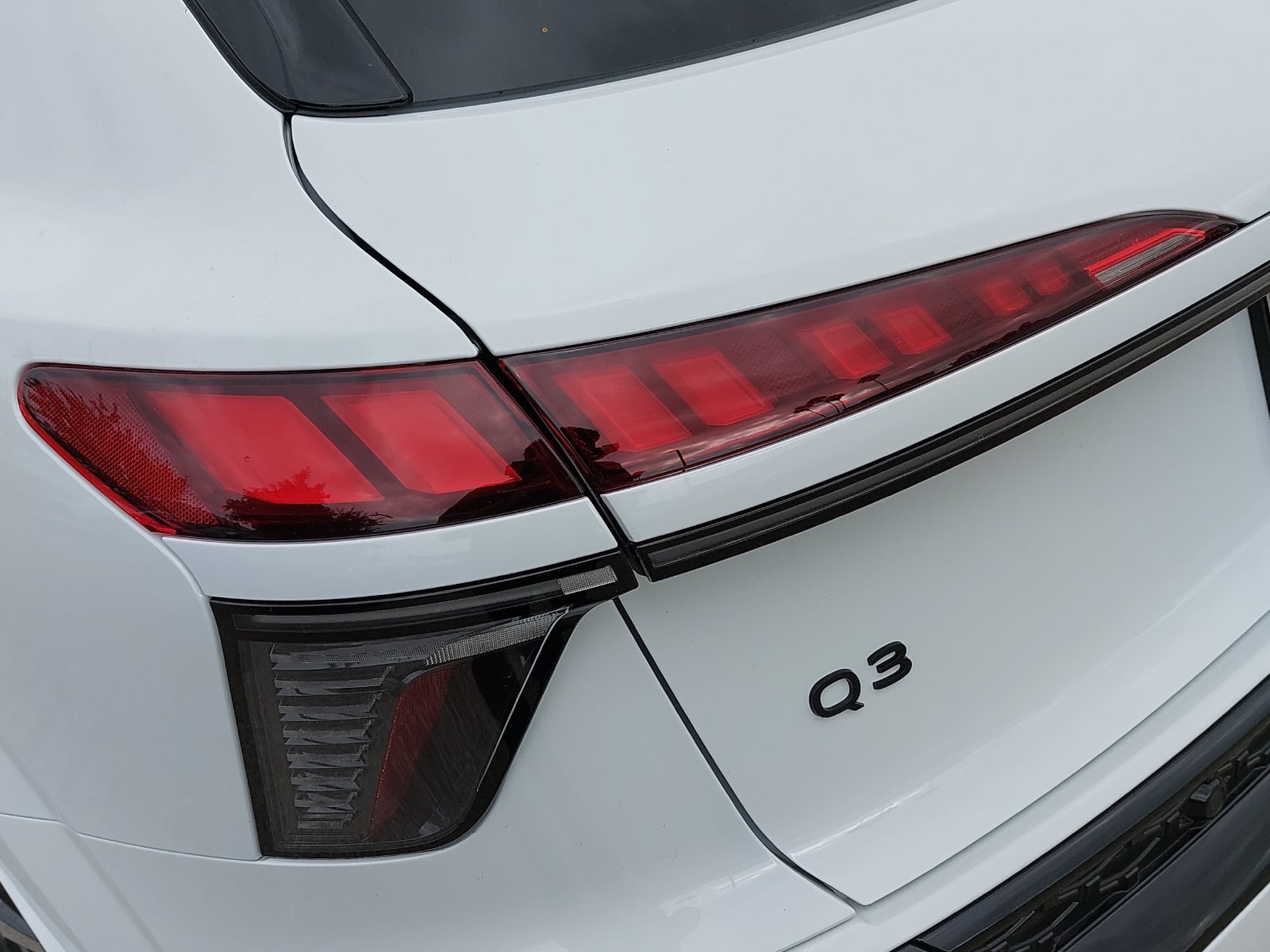 New 2026 Audi Q3 quattro 2.0T AWD/4WD image 38