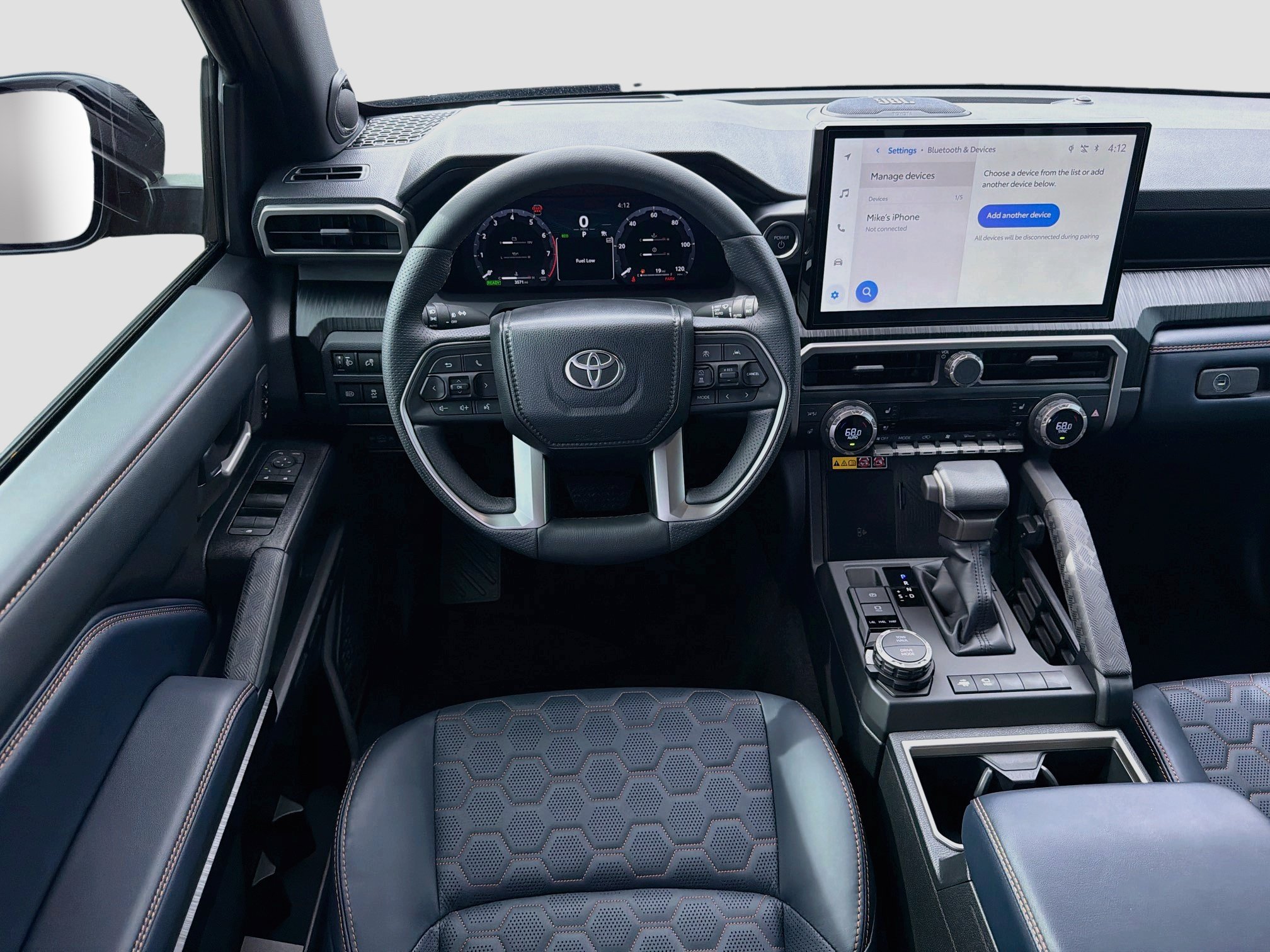 Used 2026 Toyota 4Runner Platinum AWD/4WD image 22