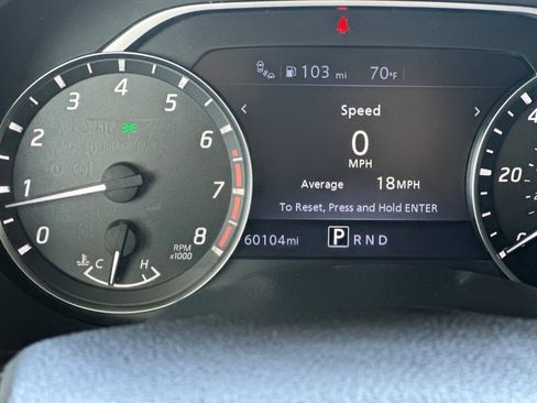 Used 2021 Nissan Titan SV image 26