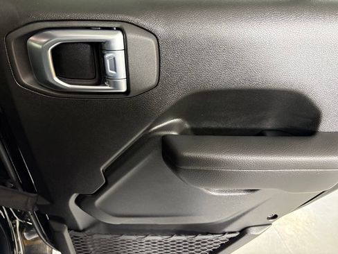 New 2026 Jeep Gladiator Mojave AWD/4WD image 15