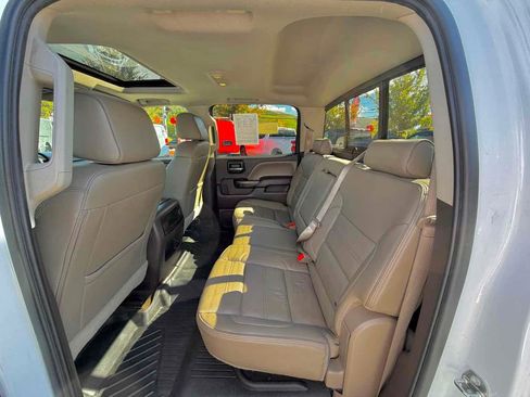 Used 2016 GMC Sierra 1500 Denali w/ Enhanced Driver Alert Package image 18