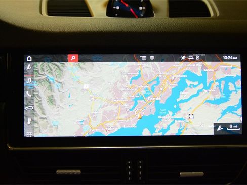 Used 2019 Porsche Cayenne image 22