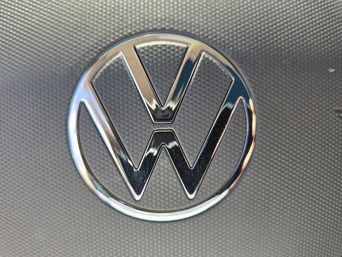 Certified 2026 Volkswagen Atlas SE w/ Panoramic Sunroof Package FWD image 32
