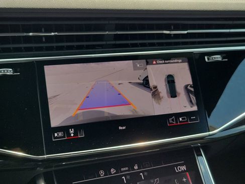 New 2026 Audi Q8 Premium Plus image 14