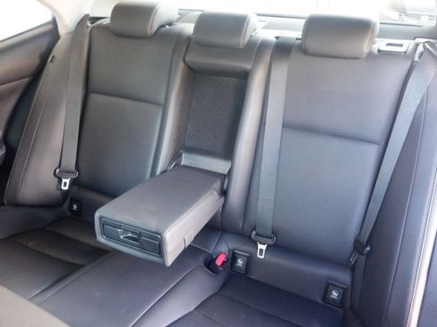 Used 2015 Lexus IS 250 image 33