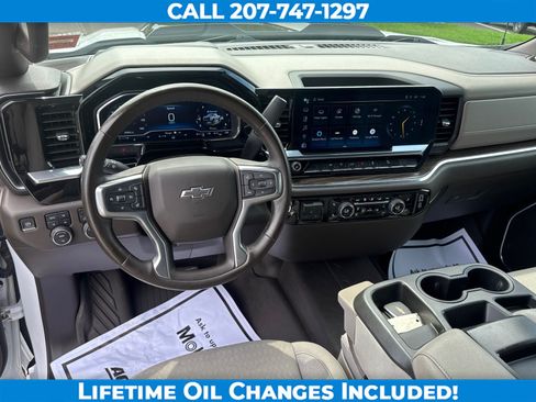 Used 2023 Chevrolet Silverado 1500 LT Trail Boss w/ Protection Package AWD/4WD image 15