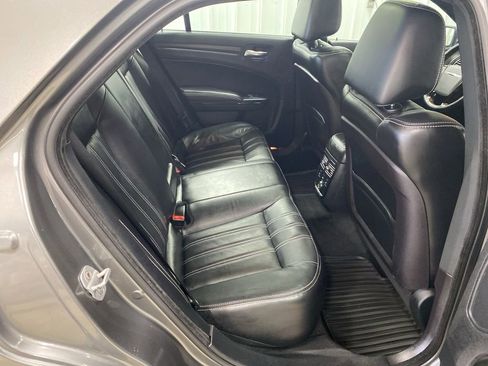Used 2012 Chrysler 300 S w/ Luxury Group AWD/4WD image 20