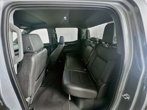 Used 2025 GMC Sierra 1500 SLT RWD image 26