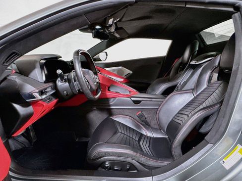 Used 2022 Chevrolet Corvette Stingray Premium Conv w/ Z51 Performance Package RWD image 20