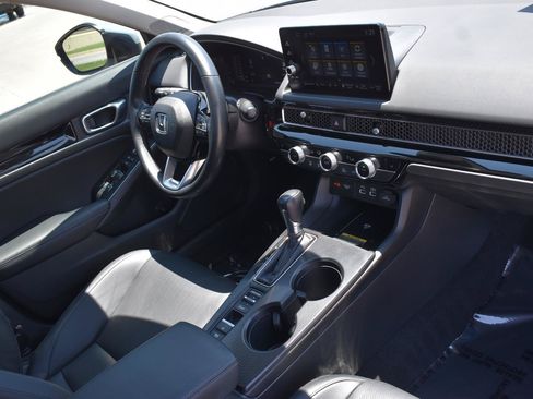 Used 2024 Honda Civic Touring image 14