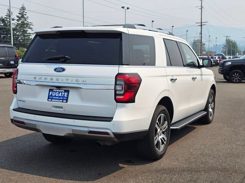 Certified 2023 Ford Expedition Limited AWD/4WD image 5