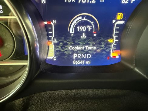 Used 2019 Jeep Wrangler Unlimited Rubicon AWD/4WD image 26