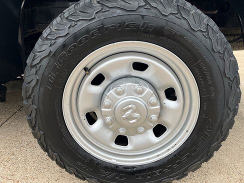 Used 2022 RAM 2500 Tradesman RWD image 40