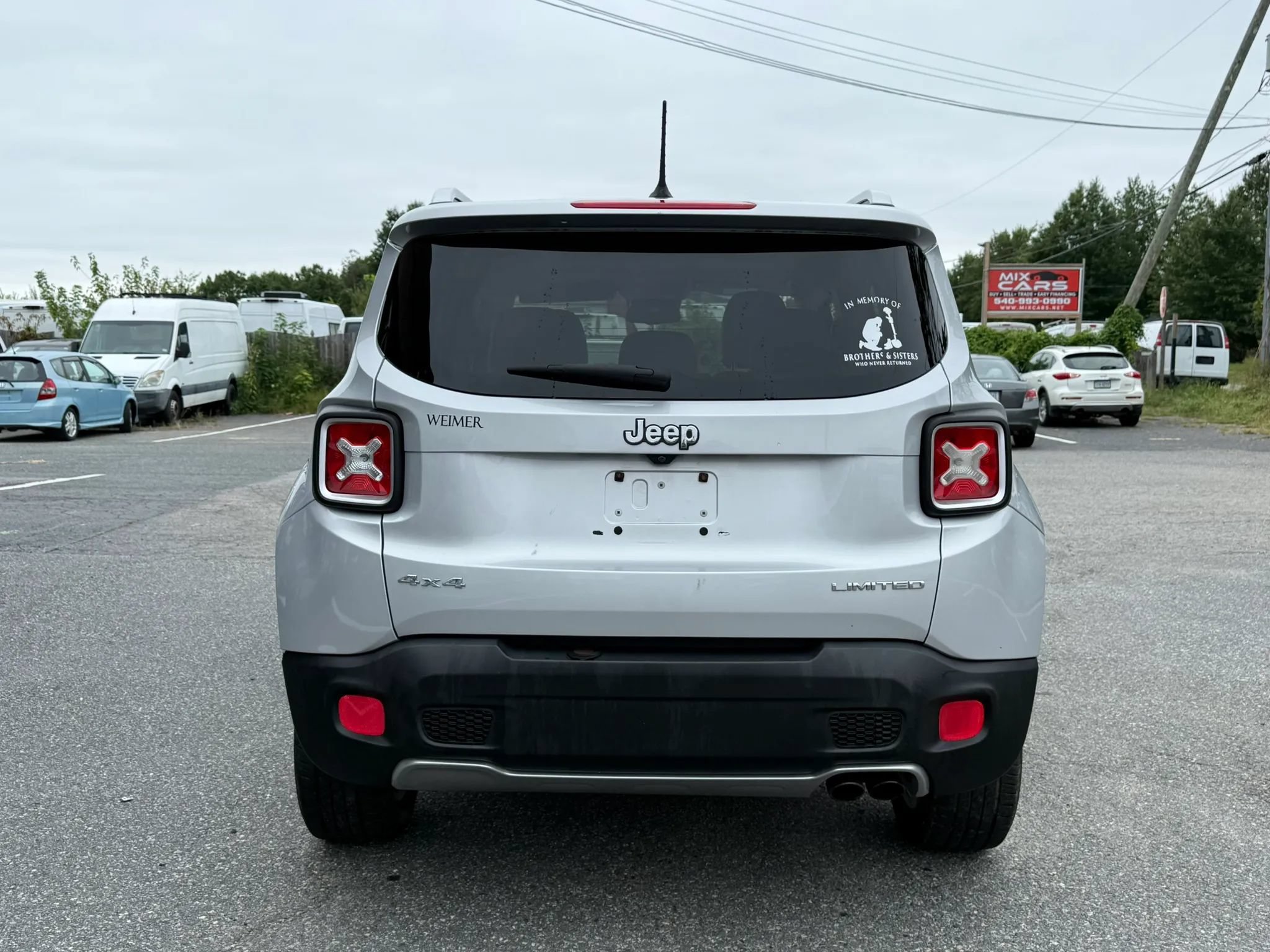 Used 2015 Jeep Renegade Limited AWD/4WD image 18