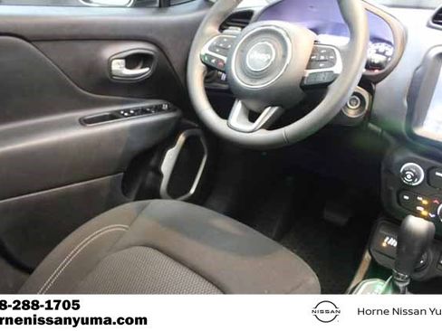 Used 2023 Jeep Renegade Altitude w/ Sun/Sound Group image 12