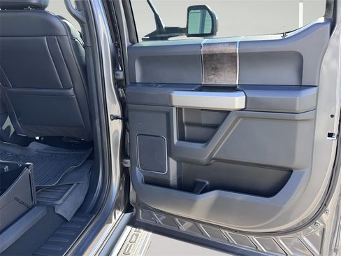 Used 2022 Ford F250 Lariat w/ Lariat Ultimate Package image 29