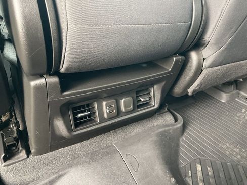 Certified 2021 Chevrolet Silverado 1500 LT image 26