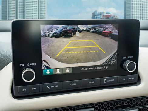 Used 2023 Honda HR-V LX image 32