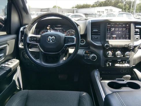 Used 2019 RAM 1500 Big Horn AWD/4WD image 14