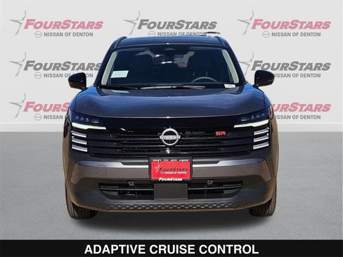 New 2026 Nissan Kicks SR image 10