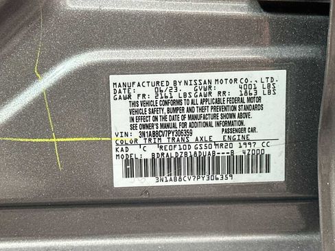 Used 2023 Nissan Sentra SV w/ SV Premium Package FWD image 30