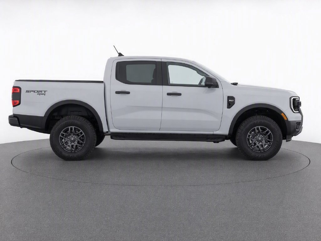 New 2026 Ford Ranger XLT w/ Equipment Group 301A High AWD/4WD image 8
