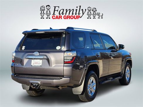 Used 2023 Toyota 4Runner SR5 Premium w/ Moonroof Package image 4