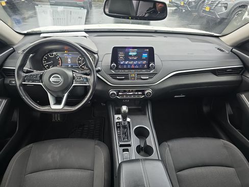 Used 2019 Nissan Altima 2.5 SV image 24