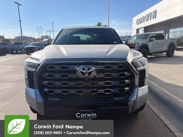 Used 2022 Toyota Tundra Platinum w/ Advanced Package AWD/4WD image 2