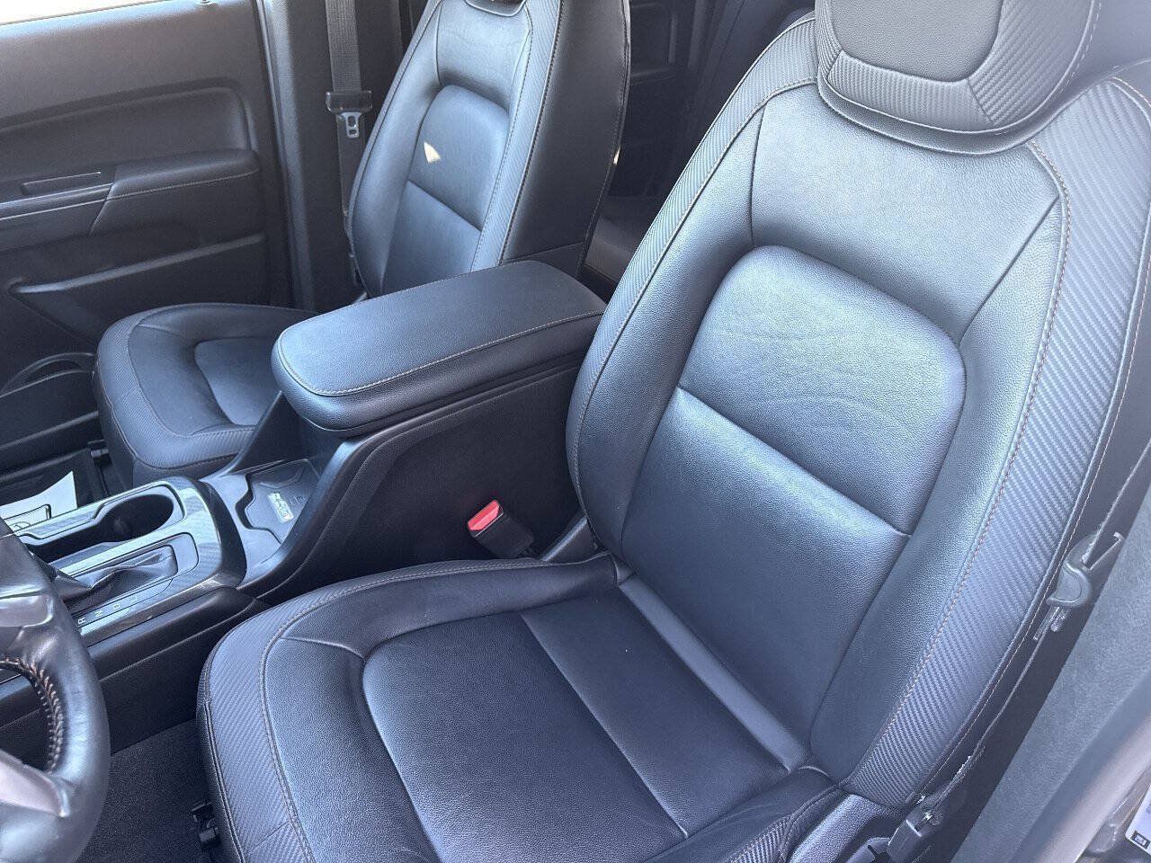 Used 2021 GMC Canyon AT4 w/ Trailering Package AWD/4WD image 13