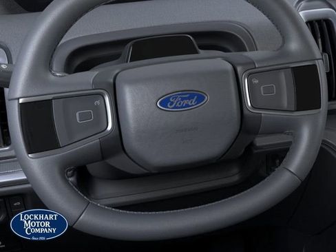 New 2025 Ford Expedition Active image 42