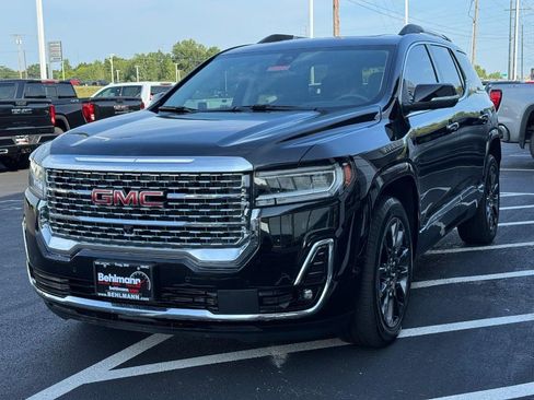 Used 2023 GMC Acadia Denali w/ Black Diamond Edition AWD/4WD image 11