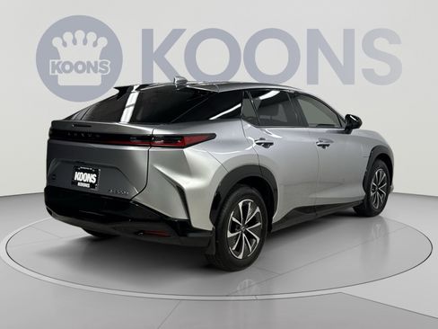Used 2025 Lexus RZ 300e w/ Accessory Package (2T) FWD image 20