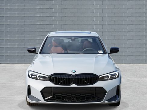 New 2026 BMW 330i Sedan w/ M Sport Package image 2