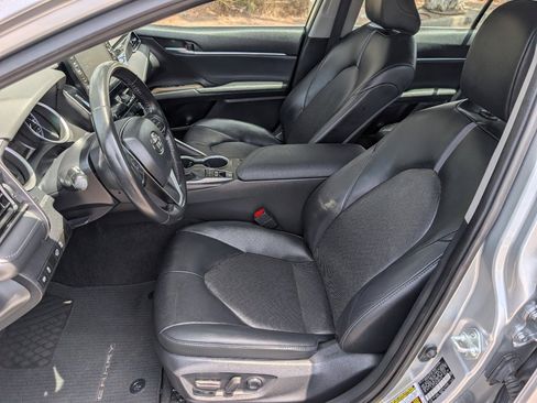 Used 2023 Toyota Camry XLE w/ Protection Package (Q2) (TMS) FWD image 2