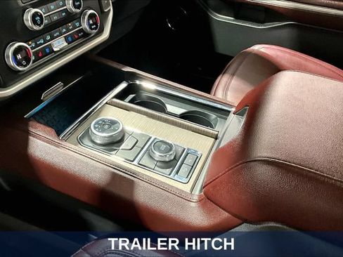 Used 2024 Ford Expedition Limited AWD/4WD image 24
