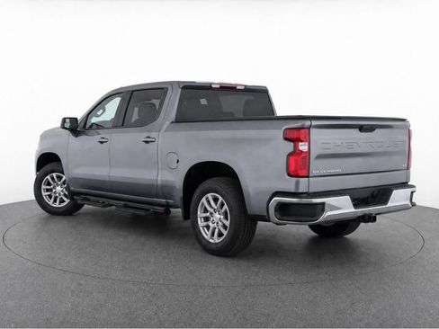 Used 2021 Chevrolet Silverado 1500 LT w/ Bed Protection Package RWD image 5