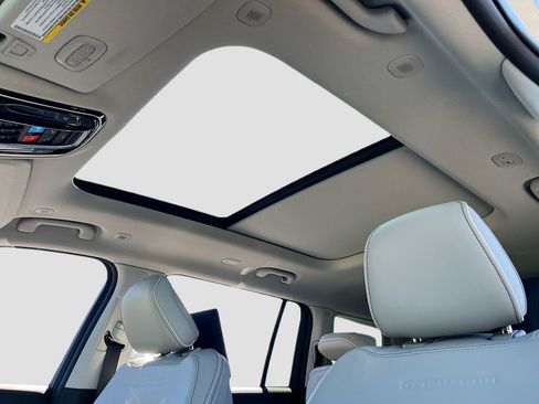 Certified 2023 Jeep Grand Cherokee L Overland w/ Rear Seat Video Group I image 23