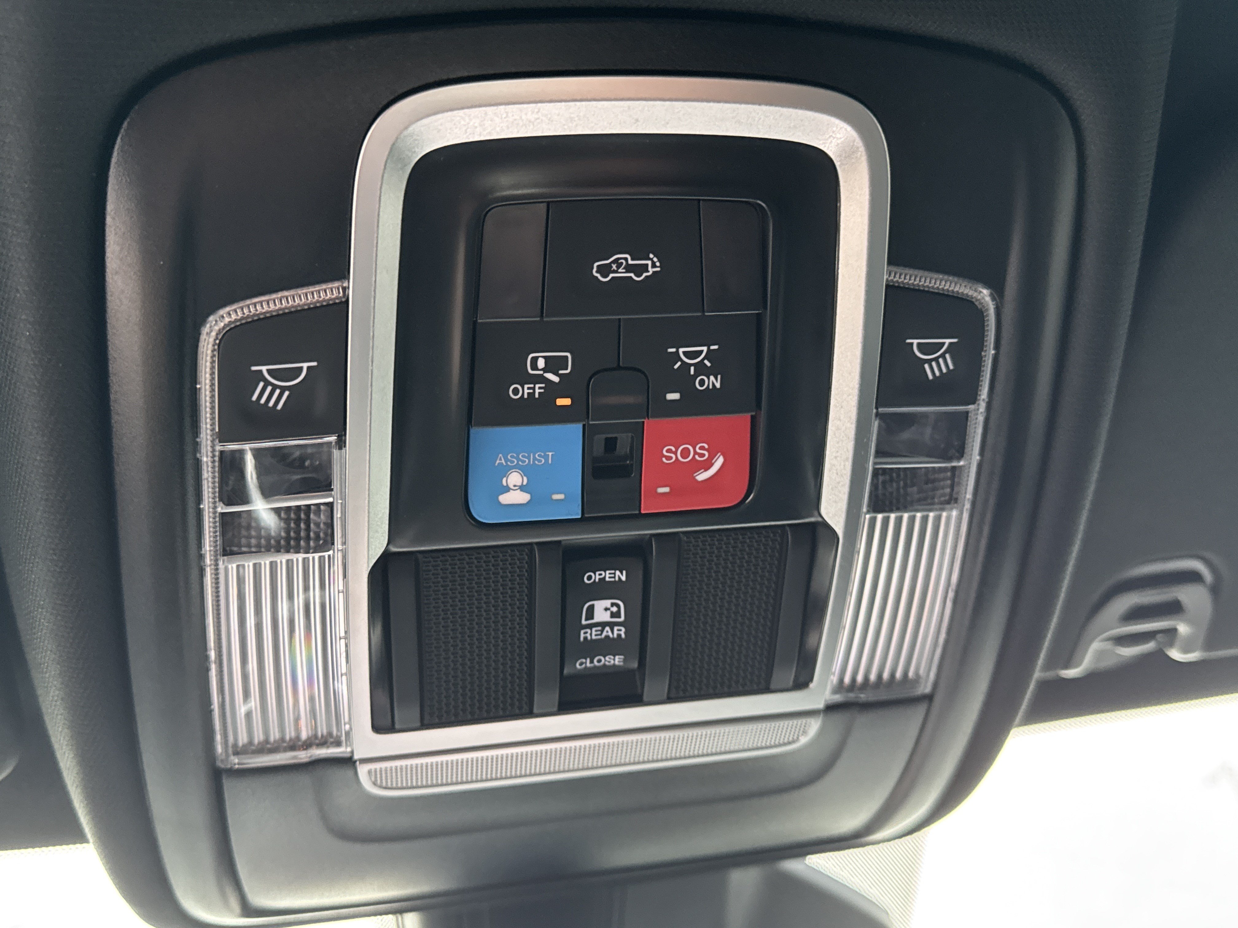 New 2026 RAM 1500 Big Horn AWD/4WD image 25