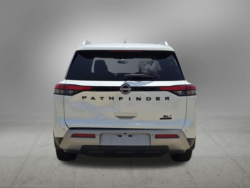 Used 2023 Nissan Pathfinder SL w/ SL Premium Package FWD image 5